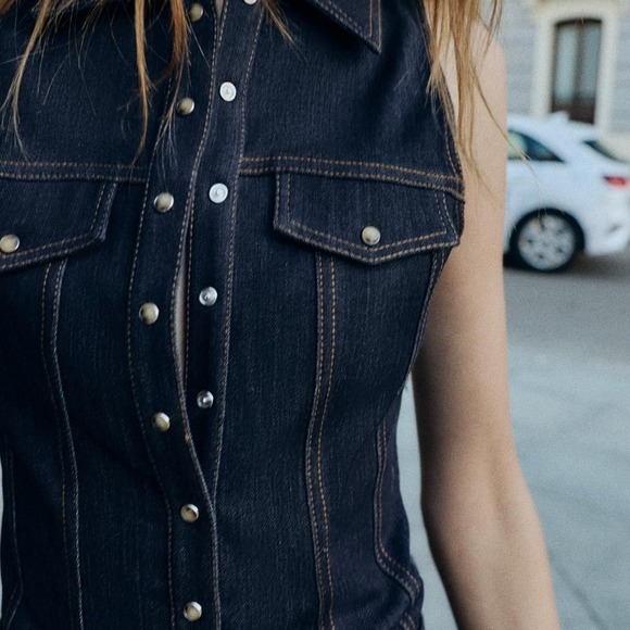 Zara Dark Indigo Denim Button Up Sleeveless Bodysuit with Pockets - Picture 5 of 11